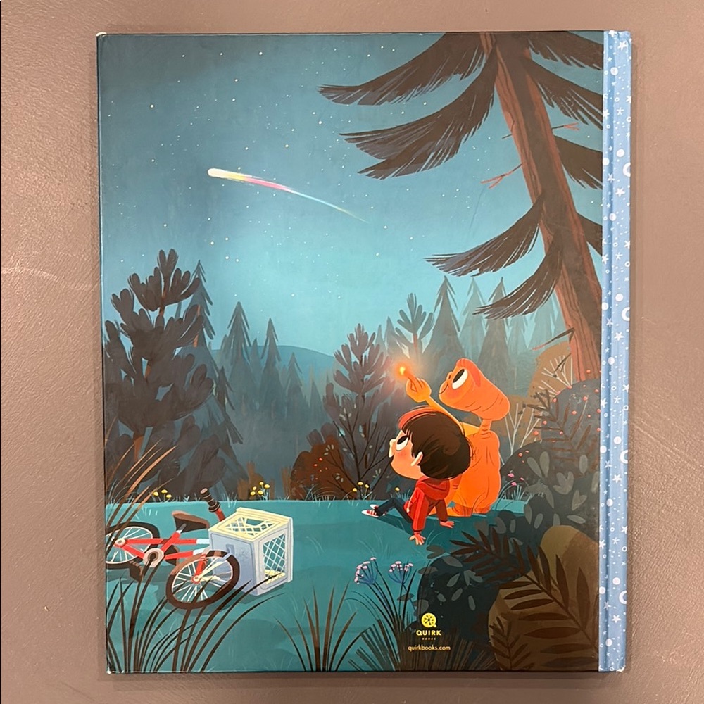 E.T. The Extra-Terrestrial Pop Classics Book - Picture 3 of 4
